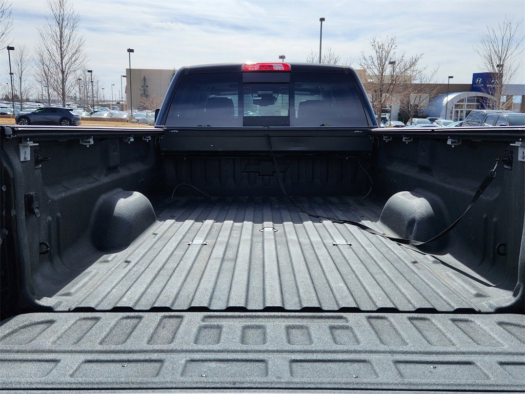 Used 2017 Chevrolet Silverado 3500 High Country w/ Duramax Plus Package image 11