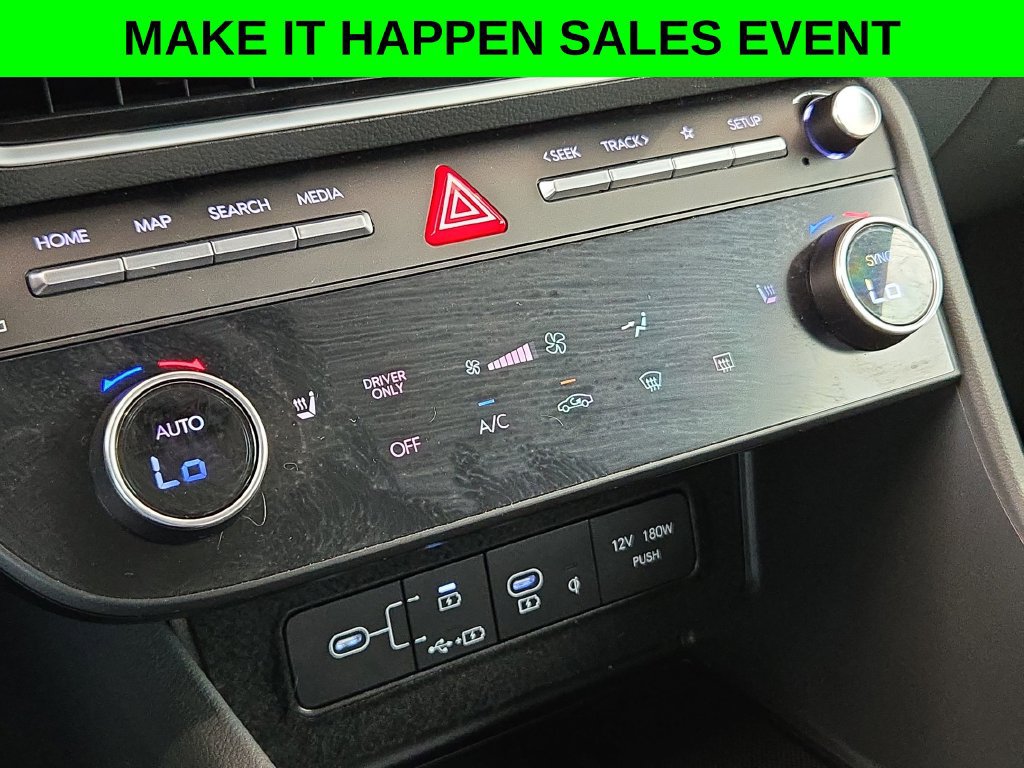 Used 2025 Hyundai Sonata SEL FWD image 17