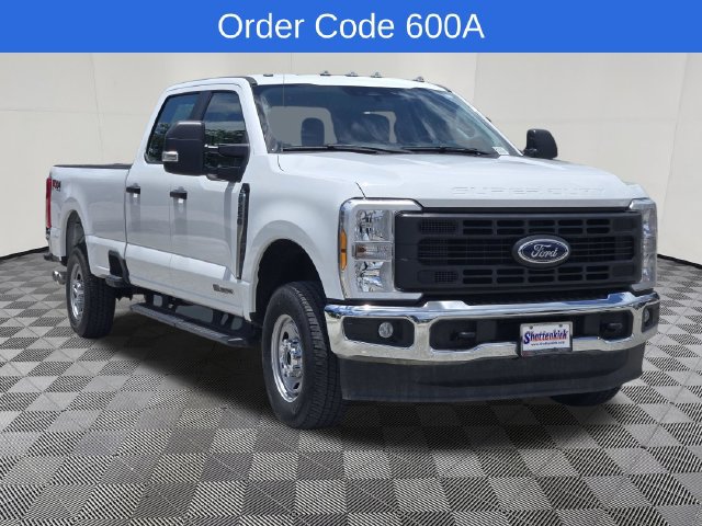 Used 2024 Ford F250 XL AWD/4WD image 3