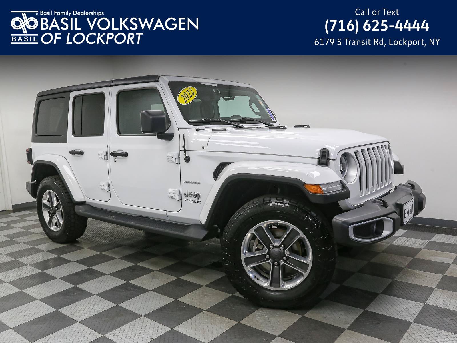 Used 2022 Jeep Wrangler Unlimited Sahara w/ LED Lighting Group AWD/4WD image 1