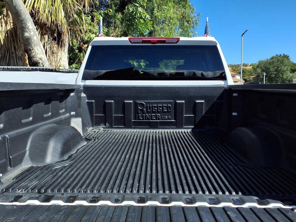 Used 2025 Chevrolet Silverado 2500 LT w/ Safety Package AWD/4WD image 7