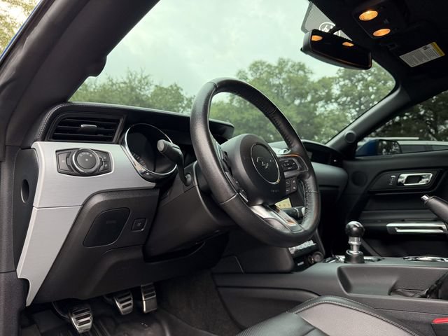 Used 2017 Ford Mustang GT Premium RWD image 12