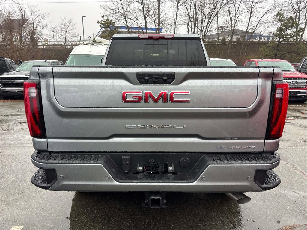 New 2026 GMC Sierra 2500 Denali w/ Denali Reserve Package image 4