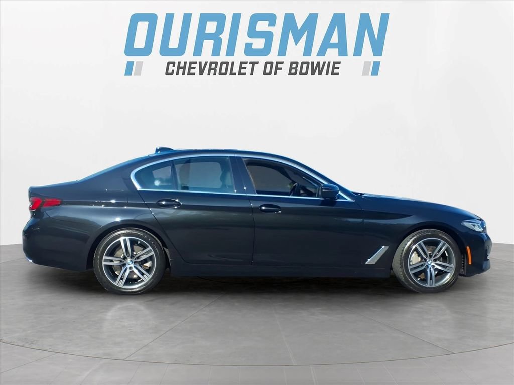Used 2023 BMW 530i xDrive AWD/4WD image 2