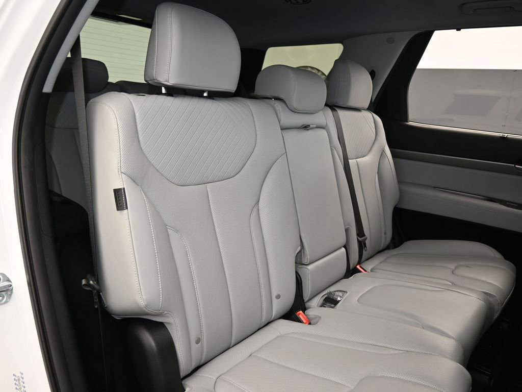 Used 2024 Hyundai Palisade SEL image 54