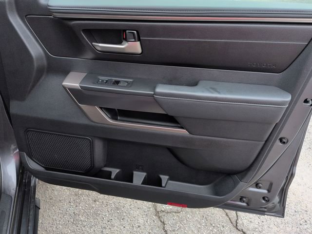 Used 2022 Toyota Tundra SR5 w/ Convenience Package image 33