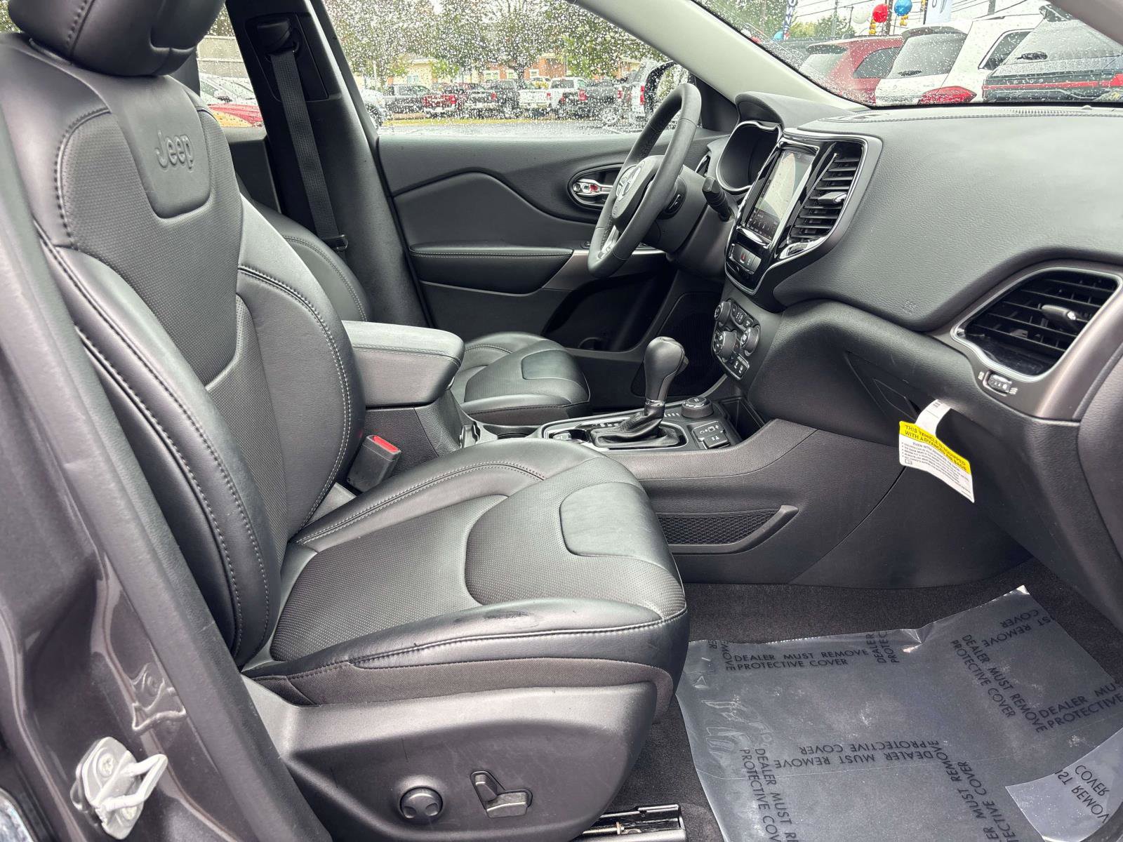 Certified 2022 Jeep Cherokee Limited w/ Elite Package image 19