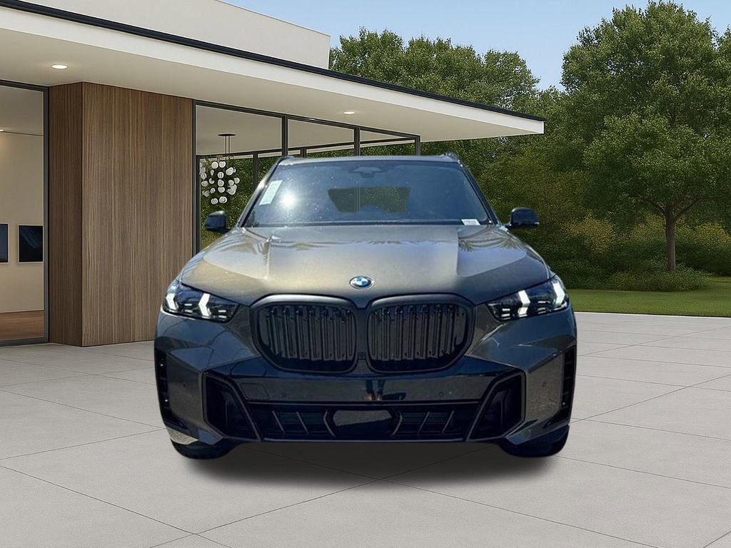 Used 2026 BMW X5 sDrive40i w/ M Sport Package image 3