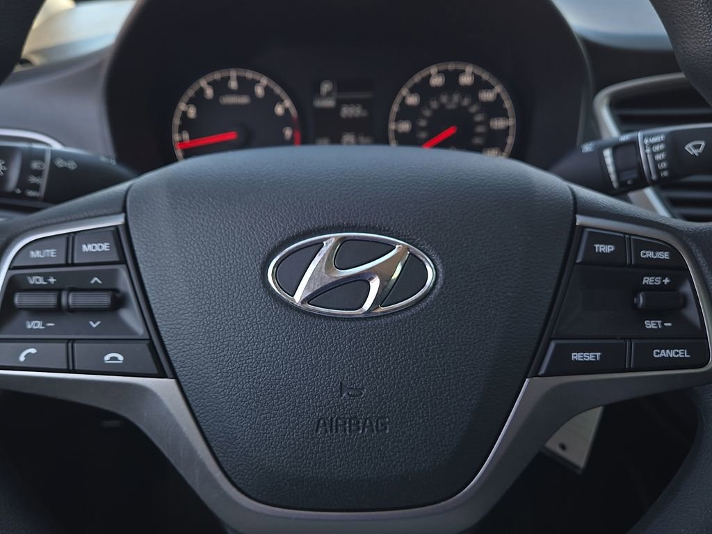 Used 2020 Hyundai Accent SE image 20