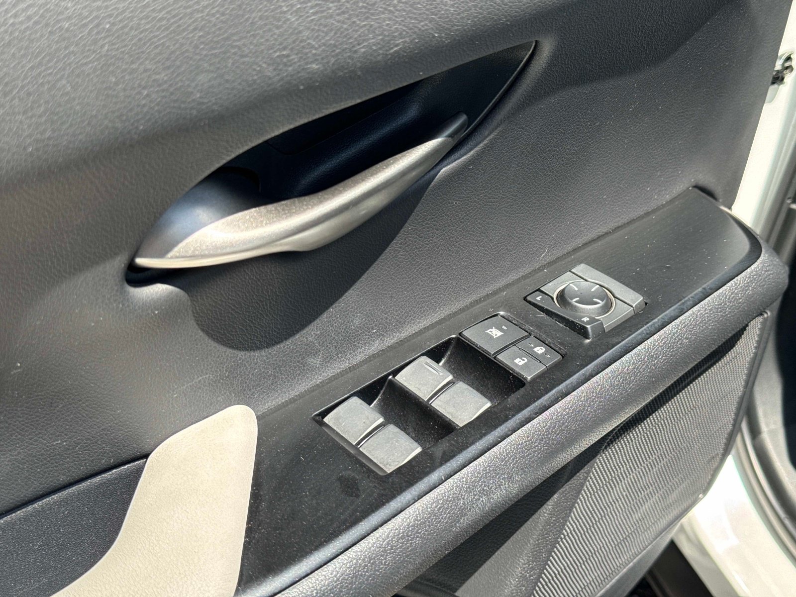 Certified 2020 Lexus UX 250h w/ Premium Package AWD/4WD image 20