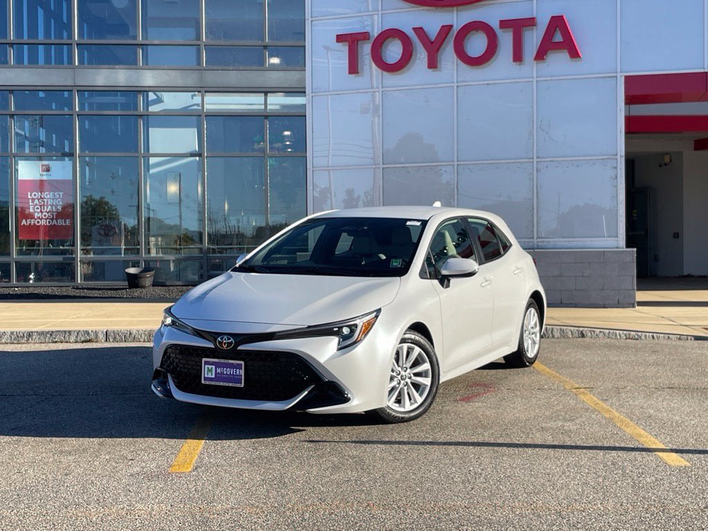 Used 2025 Toyota Corolla SE