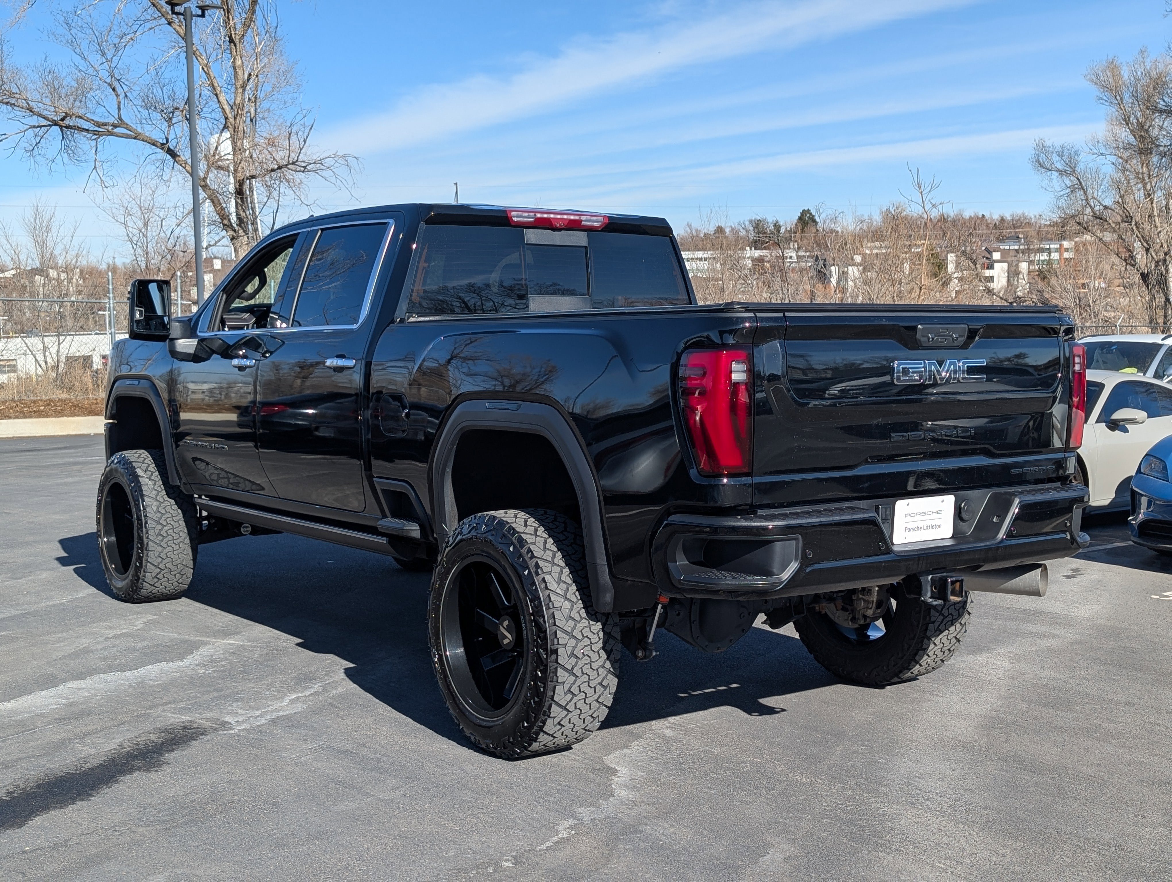 Used 2024 GMC Sierra 2500 Denali Ultimate w/ Max Trailering Package image 3