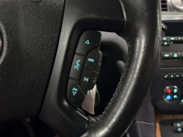 Used 2011 Buick Enclave CX image 25