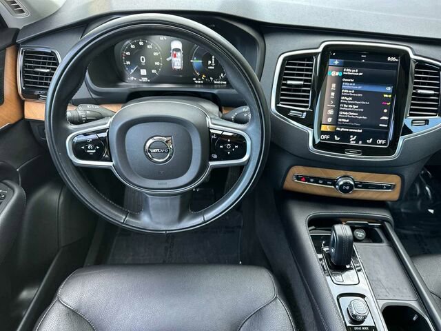 Used 2021 Volvo XC90 T8 Inscription Expression w/ Advanced Package image 17