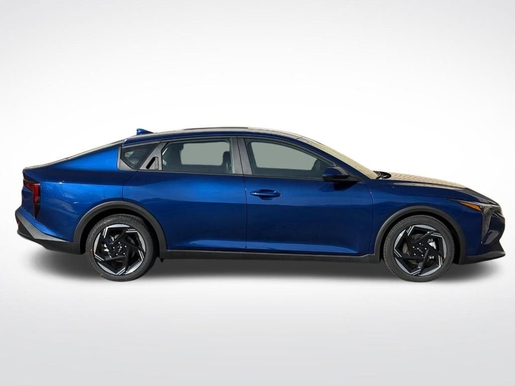 New 2025 Kia K4 GT-Line Turbo FWD image 2