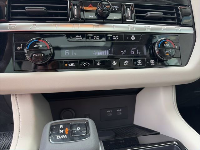 New 2026 Nissan Pathfinder SL image 16