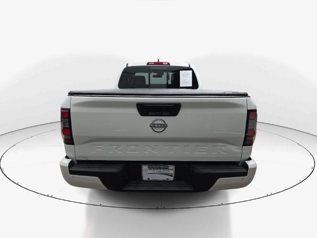 Used 2025 Nissan Frontier SV RWD image 7