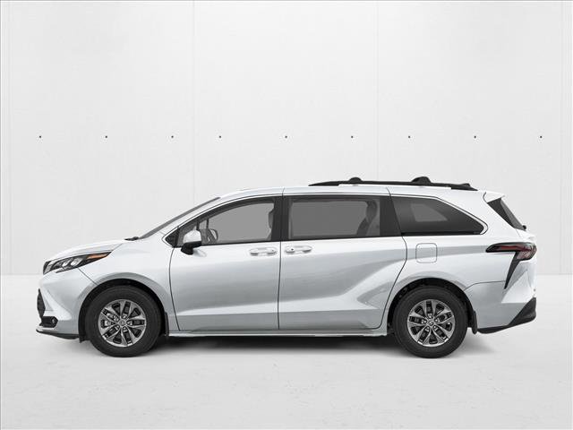 New 2026 Toyota Sienna XLE FWD image 3