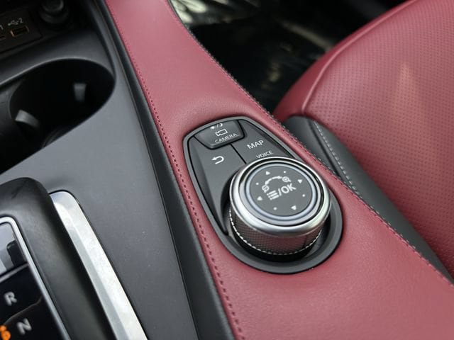 Used 2023 INFINITI QX50 Sport FWD image 16