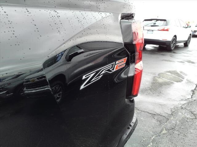 New 2024 Chevrolet Colorado ZR2 w/ Safety Package AWD/4WD image 17