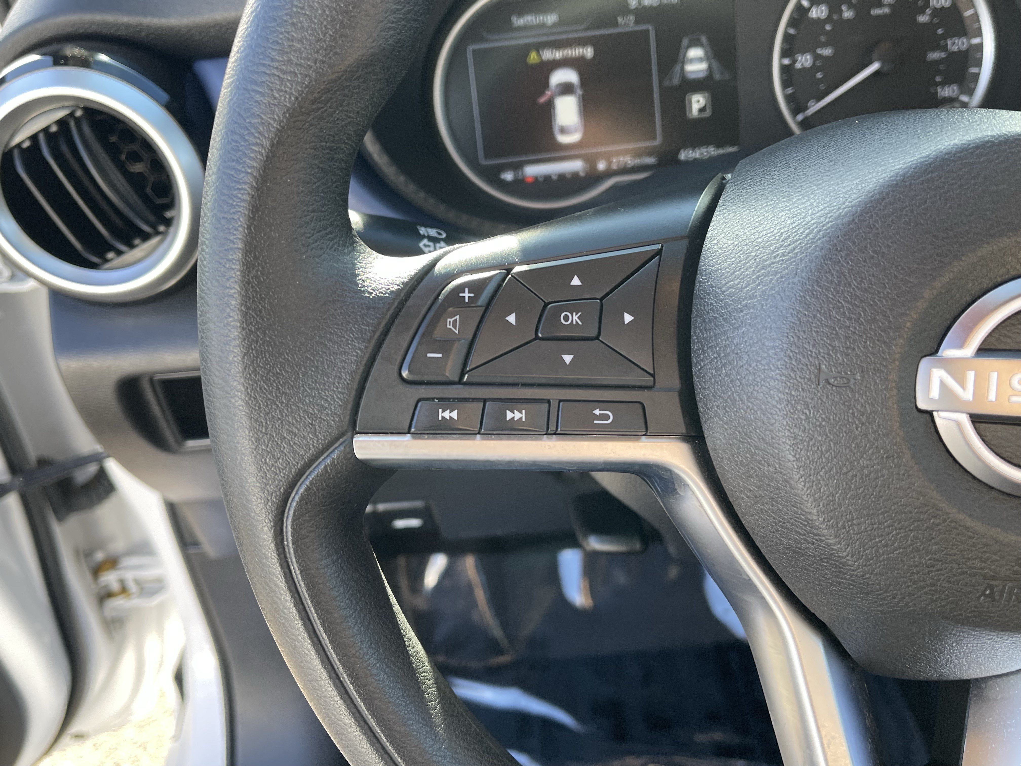 Used 2024 Nissan Versa SV FWD image 20