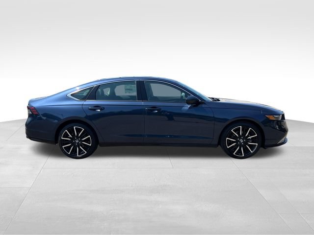 New 2026 Honda Accord Touring image 9