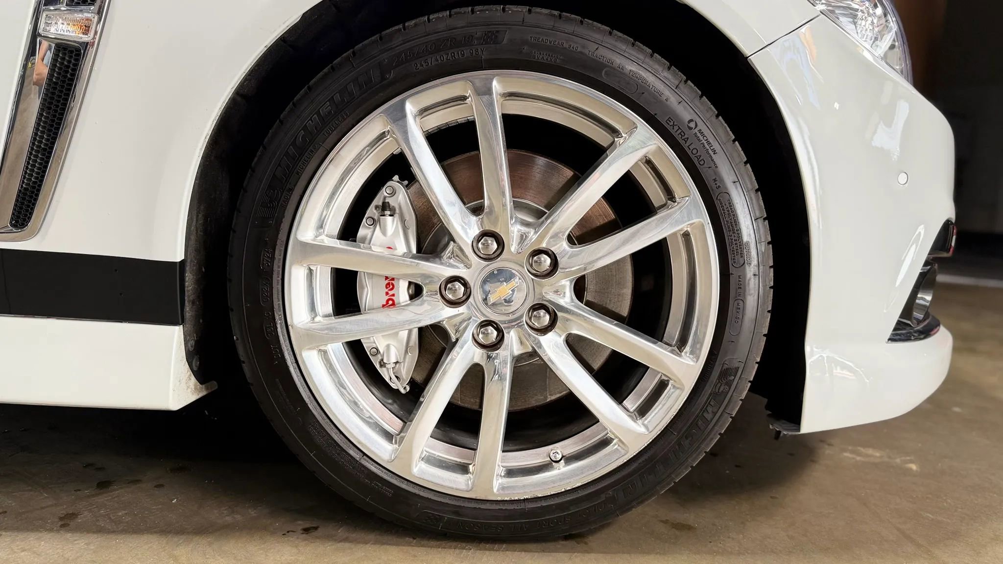Used 2014 Chevrolet SS RWD image 6