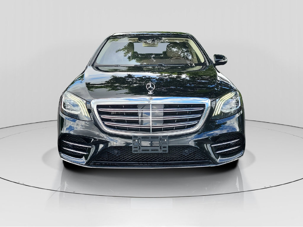 Used 2020 Mercedes-Benz S 560 4MATIC Sedan image 2