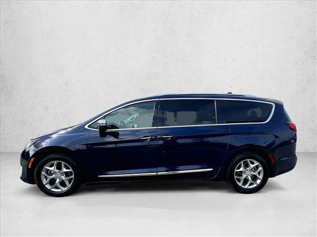 Used 2018 Chrysler Pacifica Limited w/ Advanced Safetytec Group FWD image 6