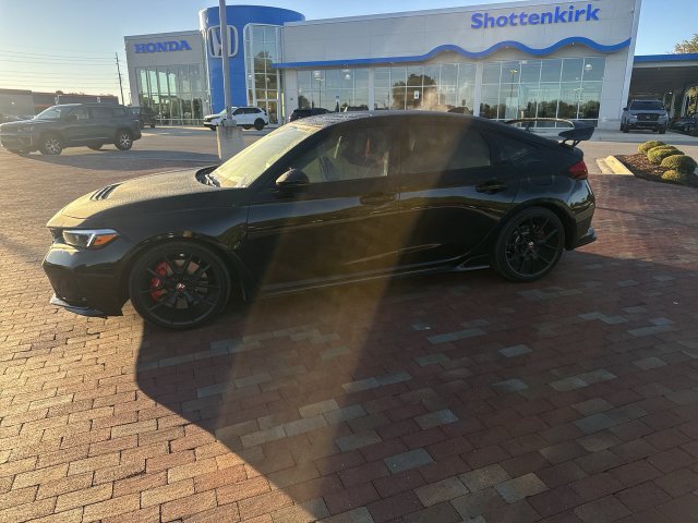 Certified 2026 Honda Civic Type R image 6