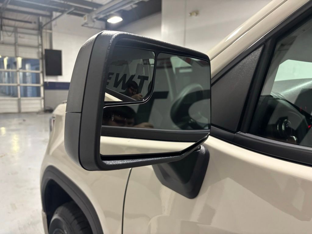 New 2026 GMC Sierra 1500 Pro w/ Graphite Edition image 9