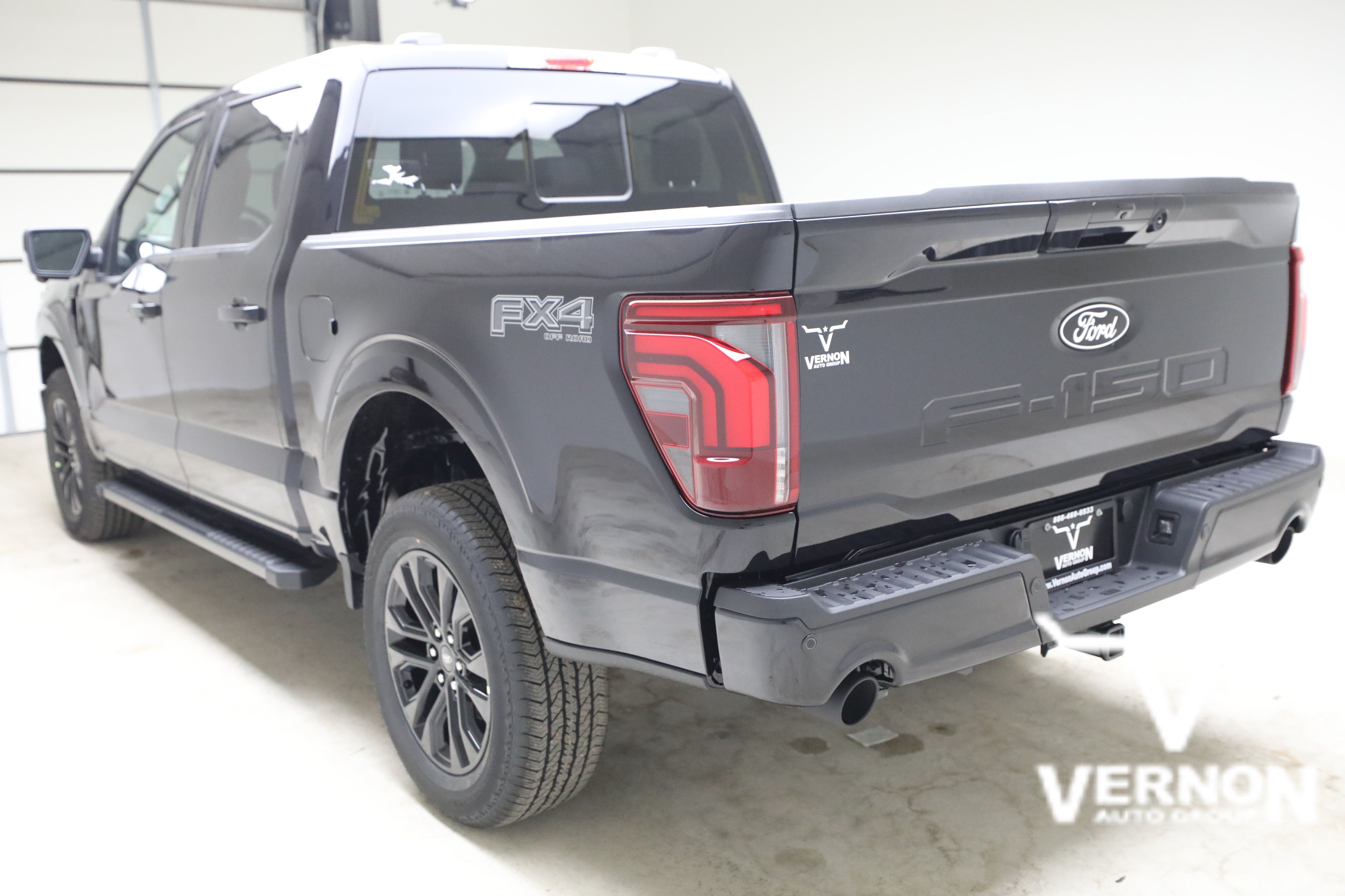 New 2026 Ford F150 Lariat w/ Equipment Group 501A Mid AWD/4WD image 3
