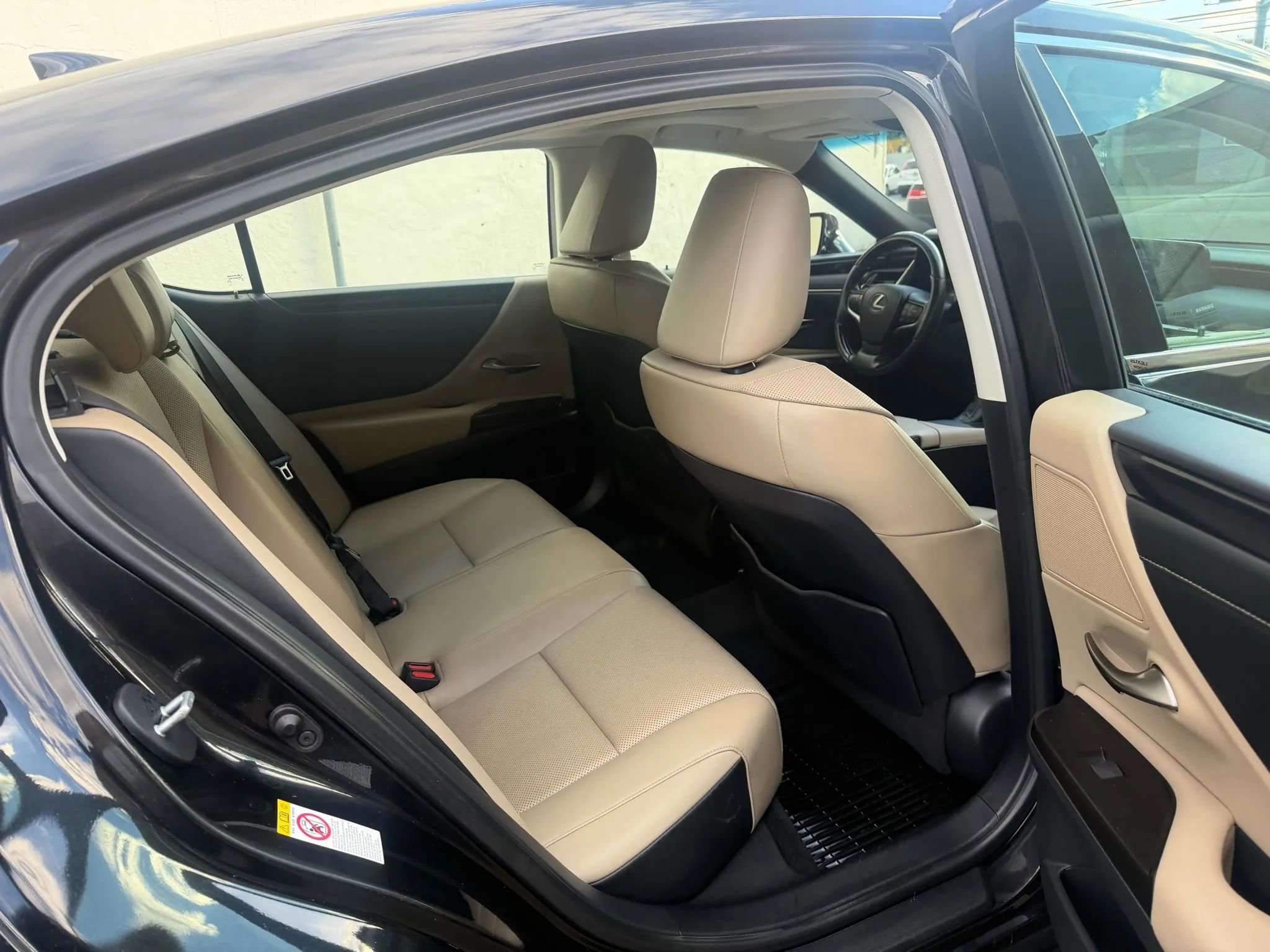 Used 2019 Lexus ES 350 F Sport image 27