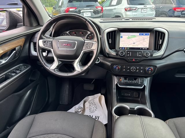 Used 2020 GMC Terrain SLE w/ Driver Convenience Package FWD image 11