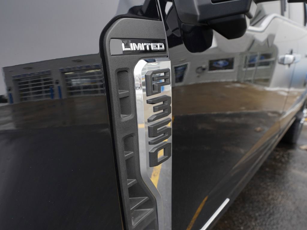 Used 2024 Ford F350 Limited w/ FX4 Off-Road Package image 36