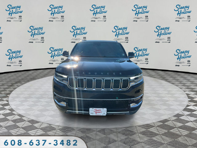 Used 2022 Jeep Wagoneer Series III w/ Flexible Seating Group AWD/4WD image 2