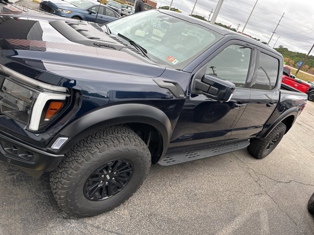 Used 2025 Ford F150 Raptor image 3