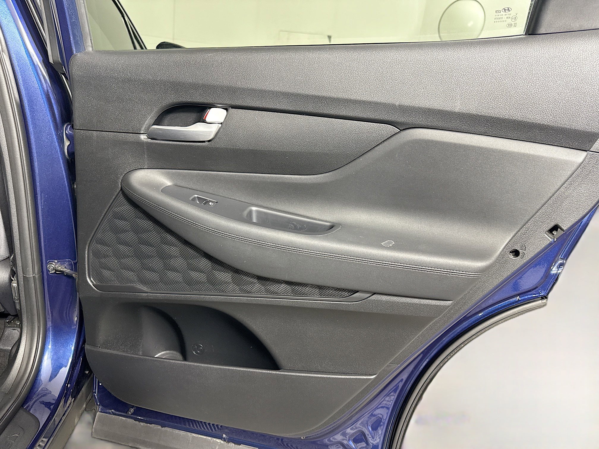 Used 2020 Hyundai Santa Fe SE image 27