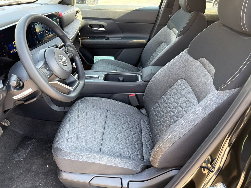 New 2026 Nissan Kicks SV w/ Cold Weather Package AWD/4WD image 12