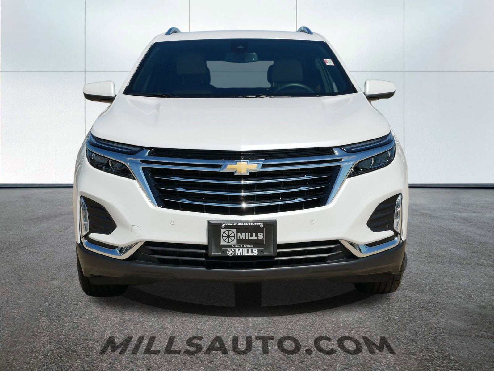 Used 2024 Chevrolet Equinox Premier image 8