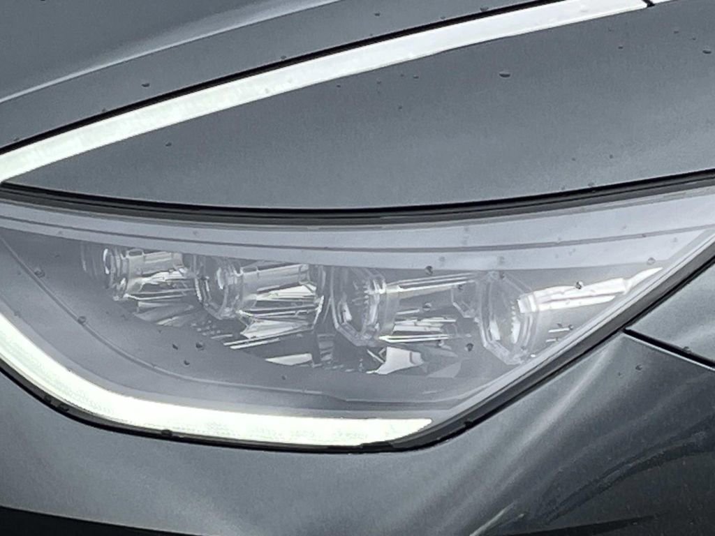 Used 2023 Hyundai Sonata SEL w/ Preferred Accessory Package image 9