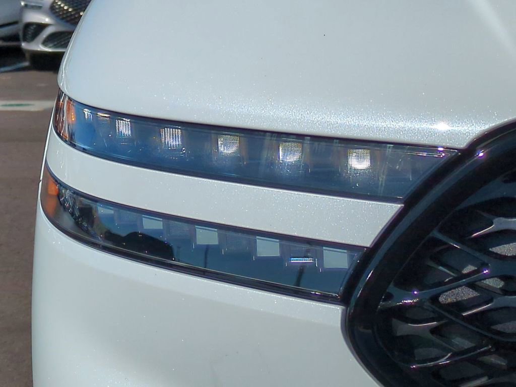 New 2026 Genesis G90 3.5T Prestige image 10