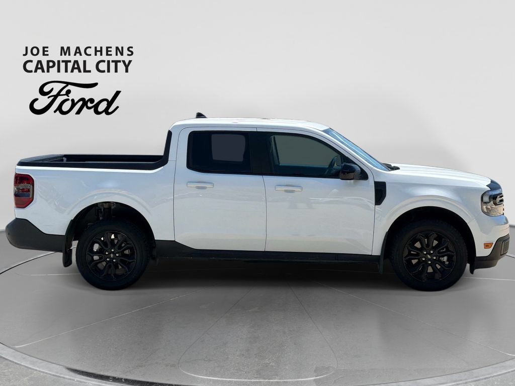 Used 2024 Ford Maverick Lariat w/ Black Appearance Package FWD image 3