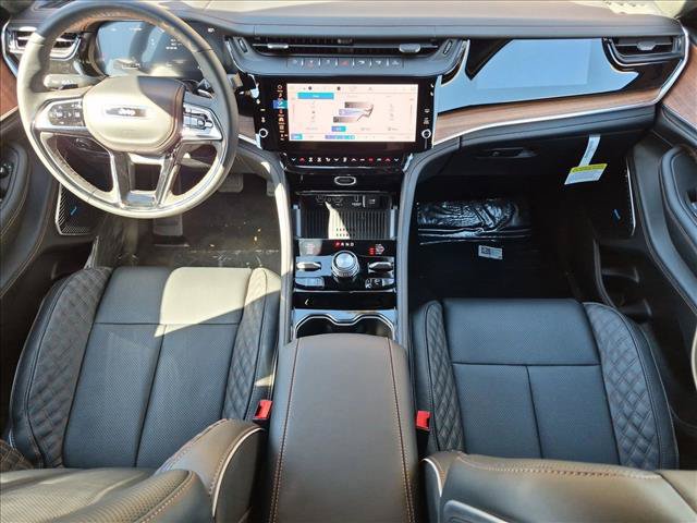 New 2027 Jeep Grand Cherokee Summit AWD/4WD image 15