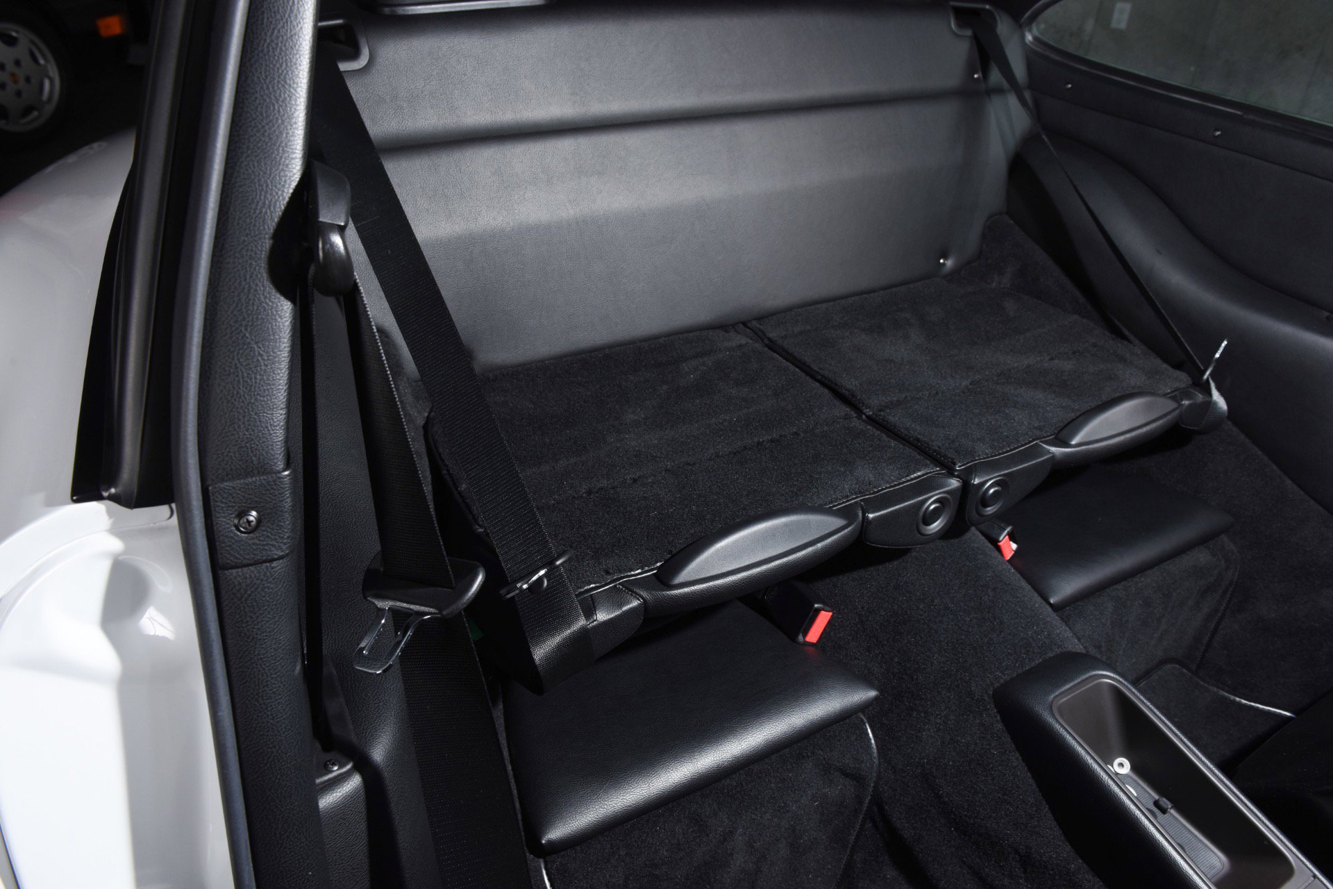 Used 1998 Porsche 911 Carrera S image 22