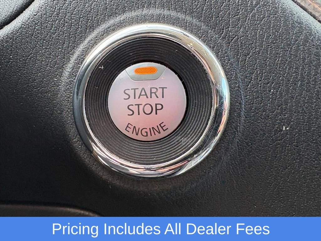 Used 2019 Nissan Pathfinder SL AWD/4WD image 11