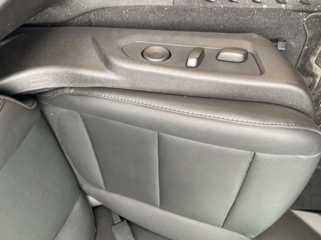 Used 2025 GMC Canyon Elevation w/ Convenience Package image 6