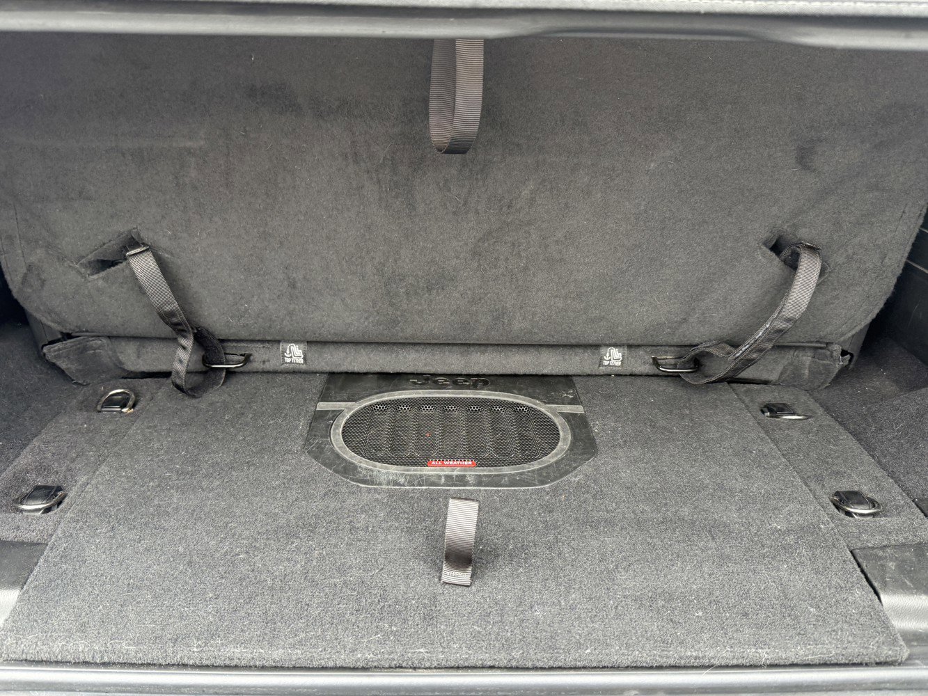 Used 2023 Jeep Wrangler Sport S image 21