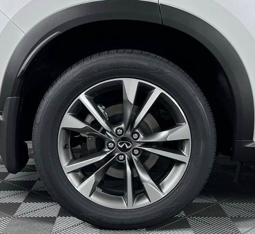 Certified 2026 INFINITI QX60 Pure w/ Cargo Package FWD image 10
