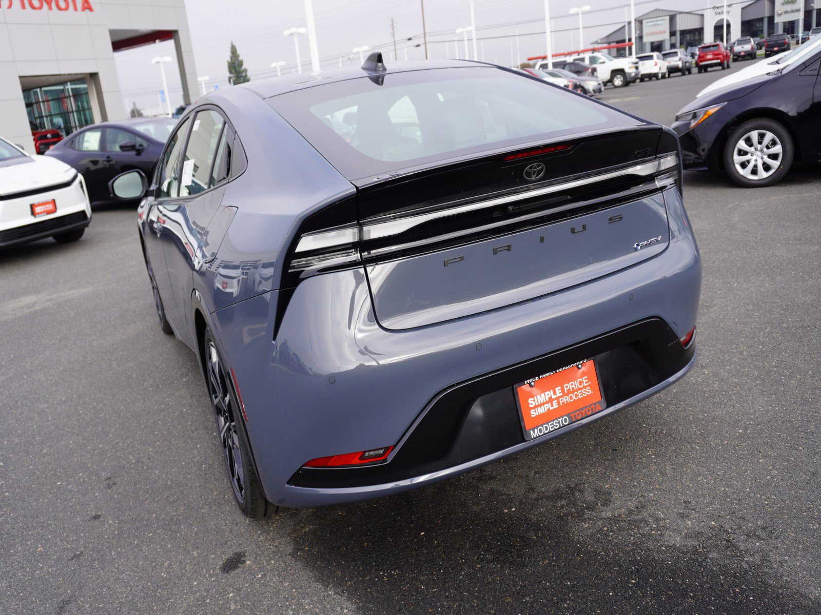 New 2026 Toyota Prius Plug-In Hybrid image 8